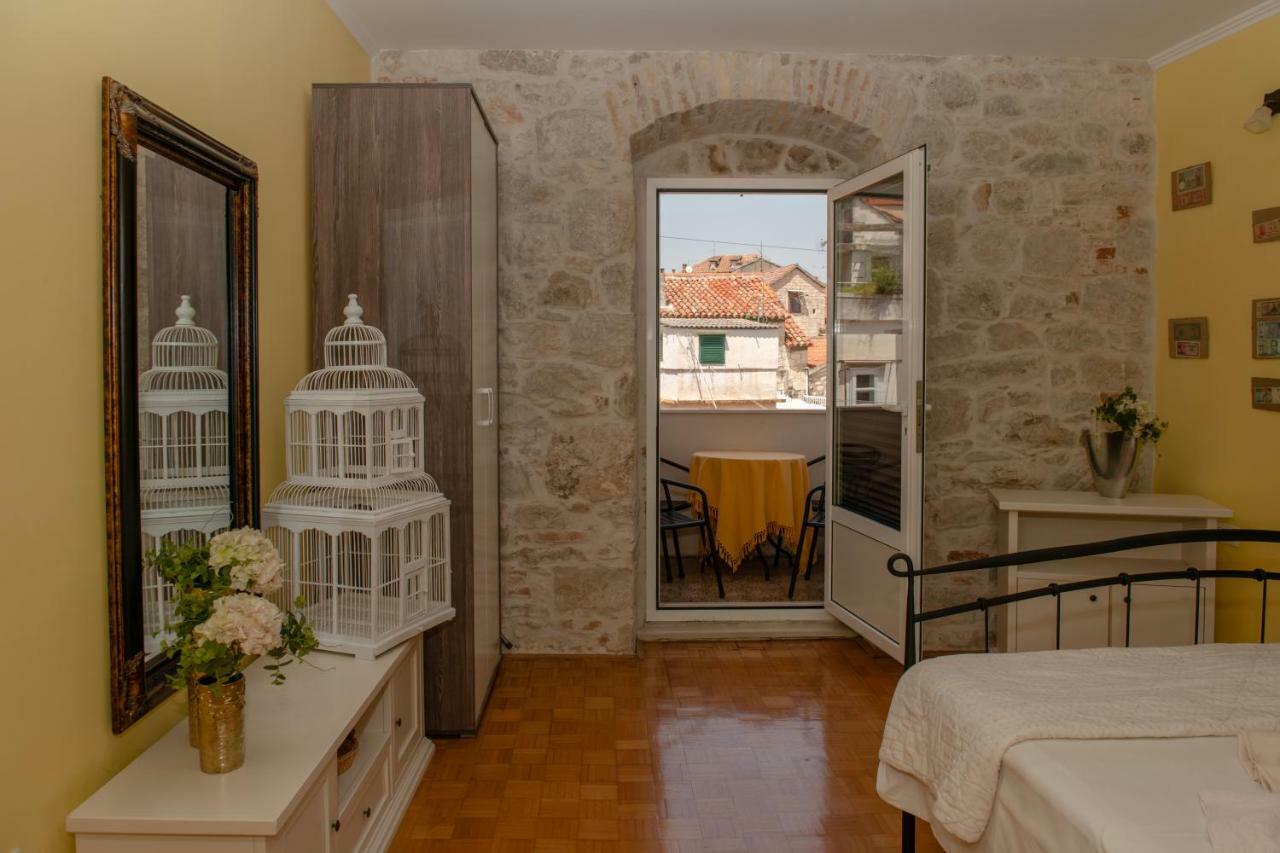 Devivi Apartments Spalato Esterno foto